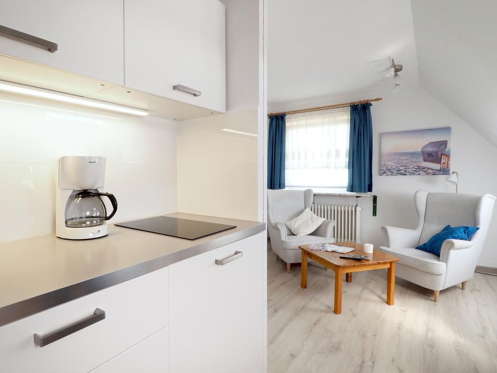 Haus Gisela Apartment Busum Exterior photo