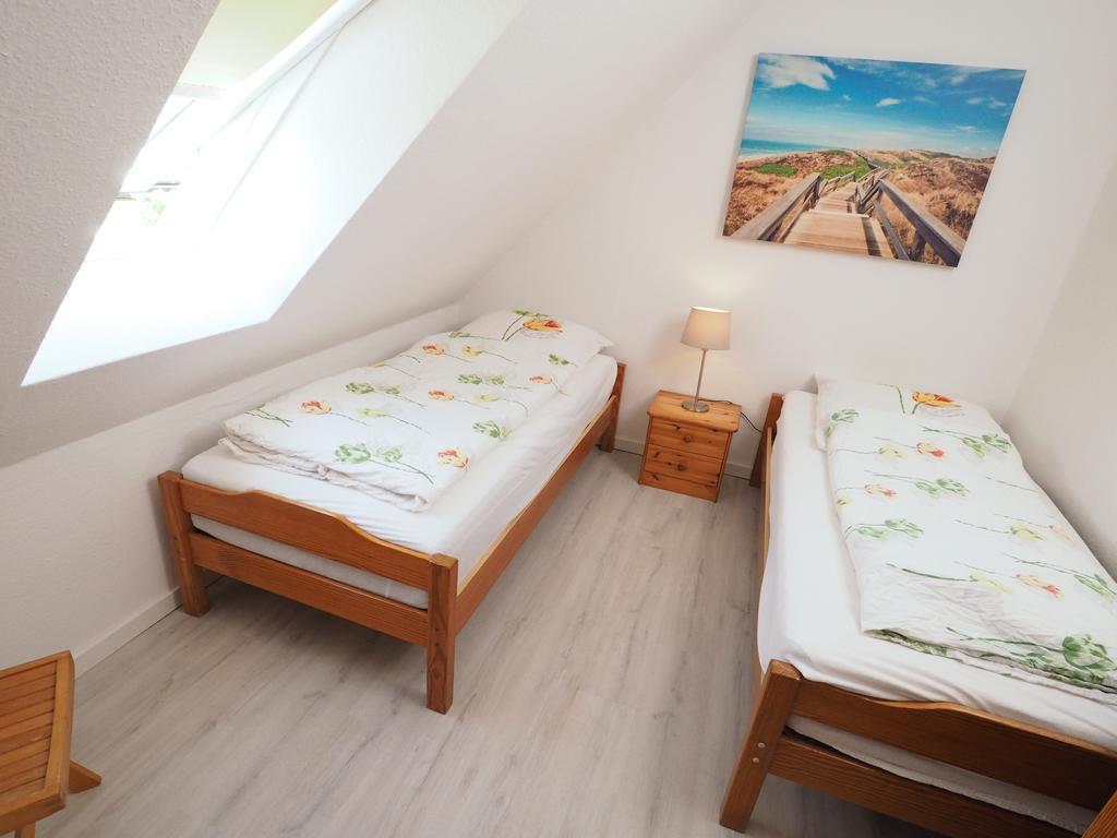 Haus Gisela Apartment Busum Exterior photo